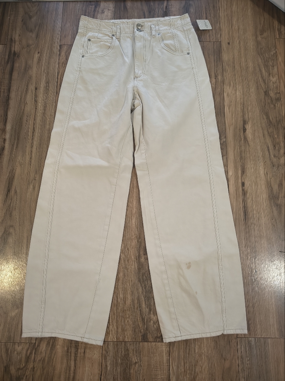 Classic Straight-Leg Khaki Pants - Light Tan